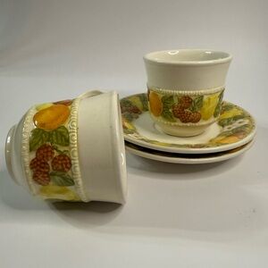 Della Robbia Metlox Poppytrail MCM Cup & Saucer Sets